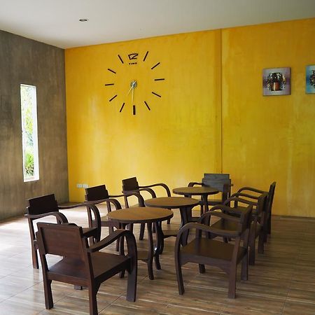 Rimmueng Resort Phanom Sarakham Buitenkant foto